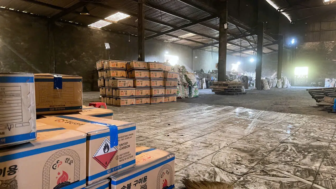 Packed charcoal in KAOLA warehouse