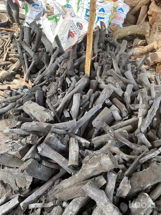 Khaya Hardwood Charcoal